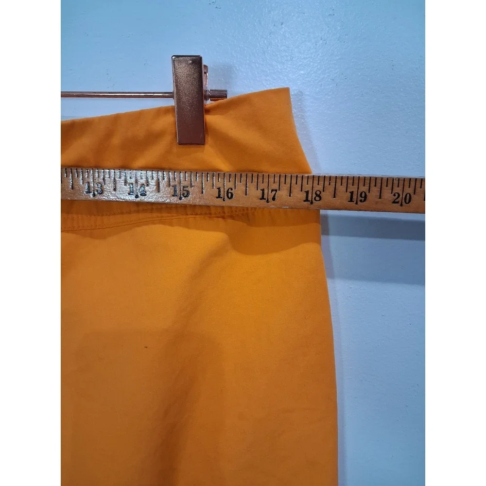 Nike Womens Orange Cargo Capri Pants Size L Cropped Hiking Utility Toggles